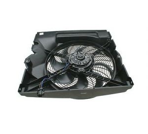 مروحة مع الدينمو و الجرم