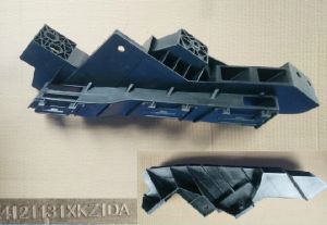 قاعدة شمعة أمامية يسار