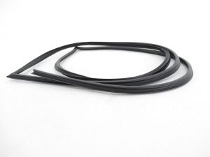 جلدة زجاج أمامي