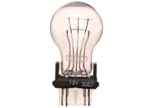 لمبة إضاءة (12 فولط 2.1 امبير)